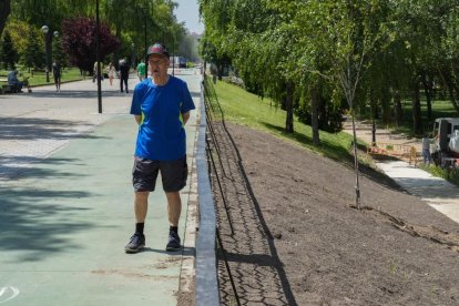 Preparativos para inaugurar el carril bici de Isabel La Católica.