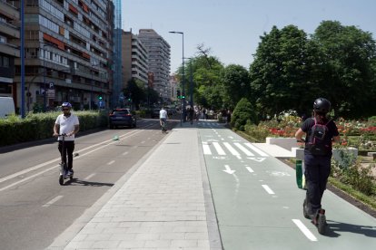 Carril bici del paseo Isabel la Católica