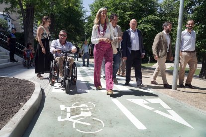 Inauguración del nuevo carril bici del paseo Isabel la Católica.