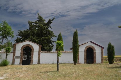 Cementerio de Villavaquerín