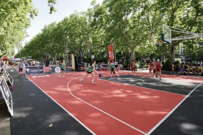 3x3 Basket Street Tour en la Acera de Recoletos.