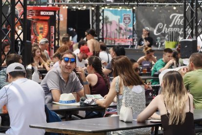Campeonato de España de hamburguesas en la Feria de Muestras.