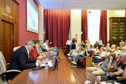 Presentación del libro de Alfredo Corell 'Inmunidad en forma'