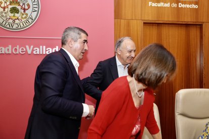 Presentación del libro de Alfredo Corell 'Inmunidad en forma'