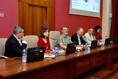 Presentación del libro de Alfredo Corell 'Inmunidad en forma'