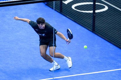 Arturo Coello en cuartos del Premier Pádel de Valladolid.