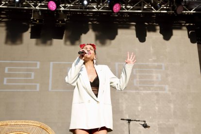 Bebe durante su concierto en el Conexión Valladolid 2025.