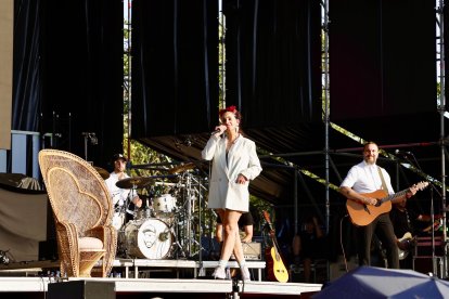 Bebe durante su concierto en el Conexión Valladolid 2025.
