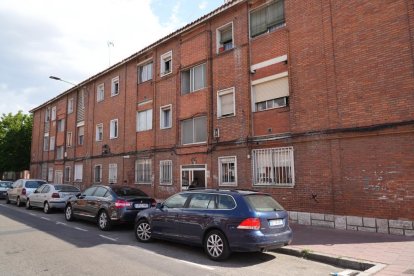 Bloque de la calle Villabáñez que se va a rehabilitar en el 29 de Octubre.