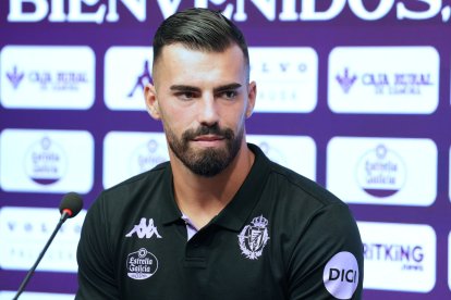 Presentación de Iván Alejo y Guilherme Fernandes con el Real Valladolid.
