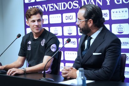 Presentación de Iván Alejo y Guilherme Fernandes con el Real Valladolid.