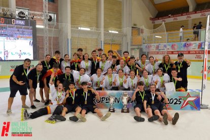 España, campeona de Europa en hockey línea.