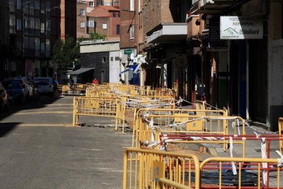 Obras en la calle Portillo del Prado.