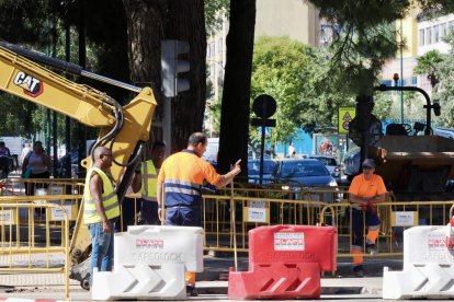 Obras en la calle Miguel Ángel Blanco de Valladolid.
