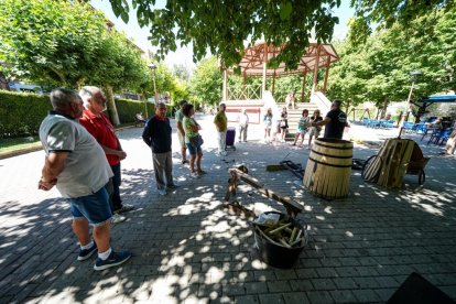 Feria de Artesanía por el 25 aniversario del Museo del Vino de Peñafiel