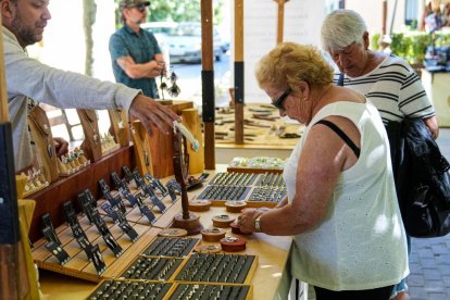 Feria de Artesanía por el 25 aniversario del Museo del Vino de Peñafiel