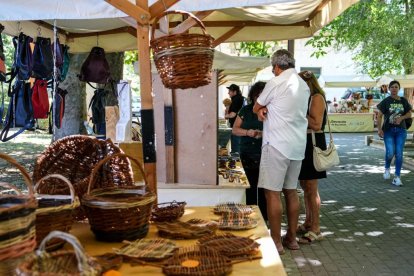 Feria de Artesanía por el 25 aniversario del Museo del Vino de Peñafiel