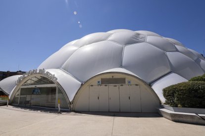 Desperfectos en la Cúpula del Milenio