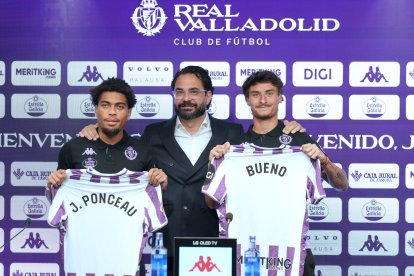Víctor Orta, en la presentación de Ponceau y Guille Bueno como jugadores del Real Valladolid.
