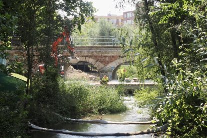 Obras de la segunda vía del AVE de la estación de trenes de Valladolid.