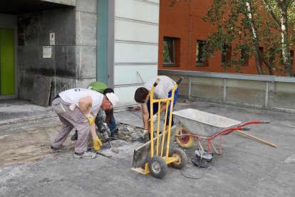 Obras en el Río Hortega en sus accesos, viales y aparcamiento