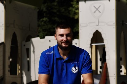 Presentación de Stjepan Jozinovic como nuevo jugador del Recoletas en el Hotel Plaza Colón.