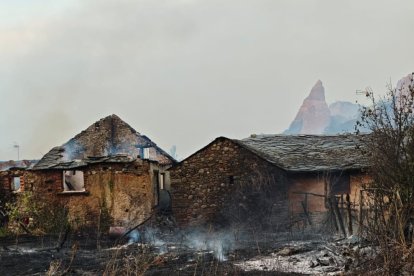 Casas afectadas en Las Médulas
