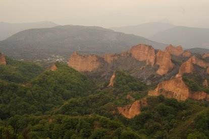 Efectos del incendio en Las Médulas.