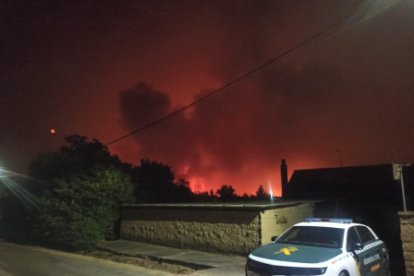 Incendio en Molezuelas de la Carballeda en Zamora.