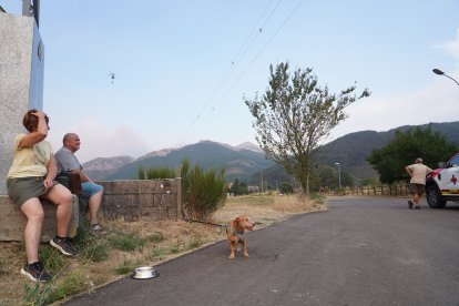 Incendio en Boca de Huérgano (León).
