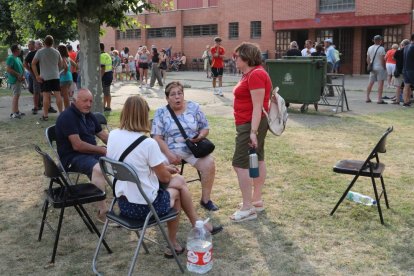 Evacuadas tres localidades del norte de Palencia por incendio.