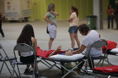 Realojados de los incendios de Sanabria en el centro de transportes de Benavente