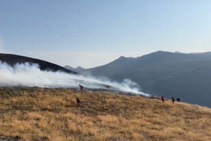 Incendio en Yeres (León).