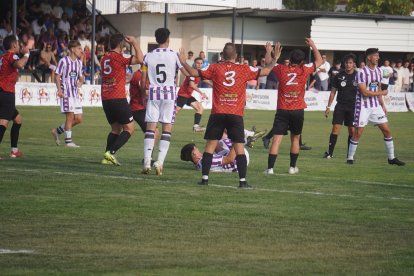 Real Valladolid Promesas - Cistérniga en el Trofeo Diputación.