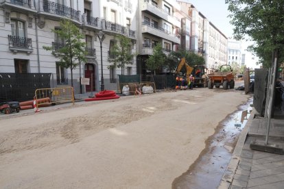Obras en la calle Gamazo (Valladolid).