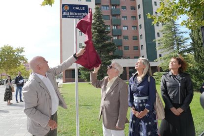 Inauguración de la calle Jesús Redondo en la Ciudad de la Comunicación.