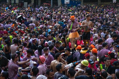 Desfile de peñas de las fiestas de Valladolid