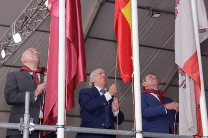 Inauguración de la Feria del Folklore y la Gastronomía de Valladolid.