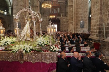 Misa y procesión en honor a la Virgen de San Lorenzo.