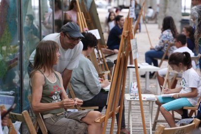 Caricaturistas en la Acera de Recoletos de Valladolid