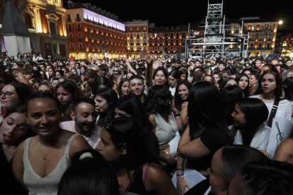 Concierto de Dani Fernández en la plaza Mayor de Valladolid.