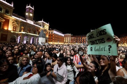 Concierto de Dani Fernández en la plaza Mayor de Valladolid.