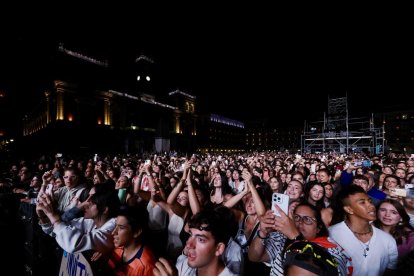 Concierto de Dani Fernández en la plaza Mayor de Valladolid.