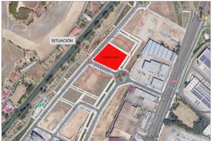 Parcela donde se construirán 82 viviendas en Puente Jardín