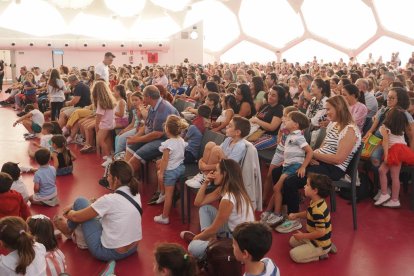 Festival de magia infantil de Magic Comic en la Cúpula del Milenio