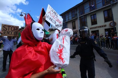 Protestas a favor de Palestina en Ponferrada en La Vuelta a España.