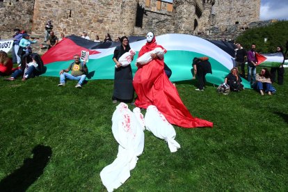 Protestas a favor de Palestina en Ponferrada en La Vuelta a España.