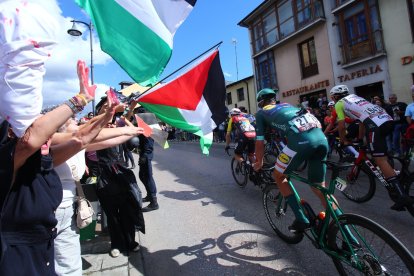Protestas a favor de Palestina en Ponferrada en La Vuelta a España.