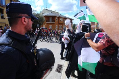 Protestas a favor de Palestina en Ponferrada en La Vuelta a España.