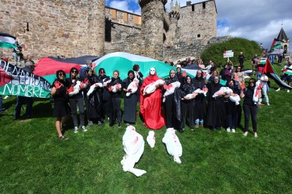 Protestas a favor de Palestina en Ponferrada en La Vuelta a España.